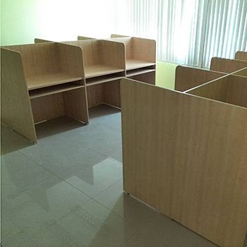 โต๊ะ Call Center รุ่น JOB