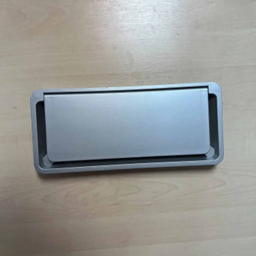 กล่องไฟ Desk Top Cable Box