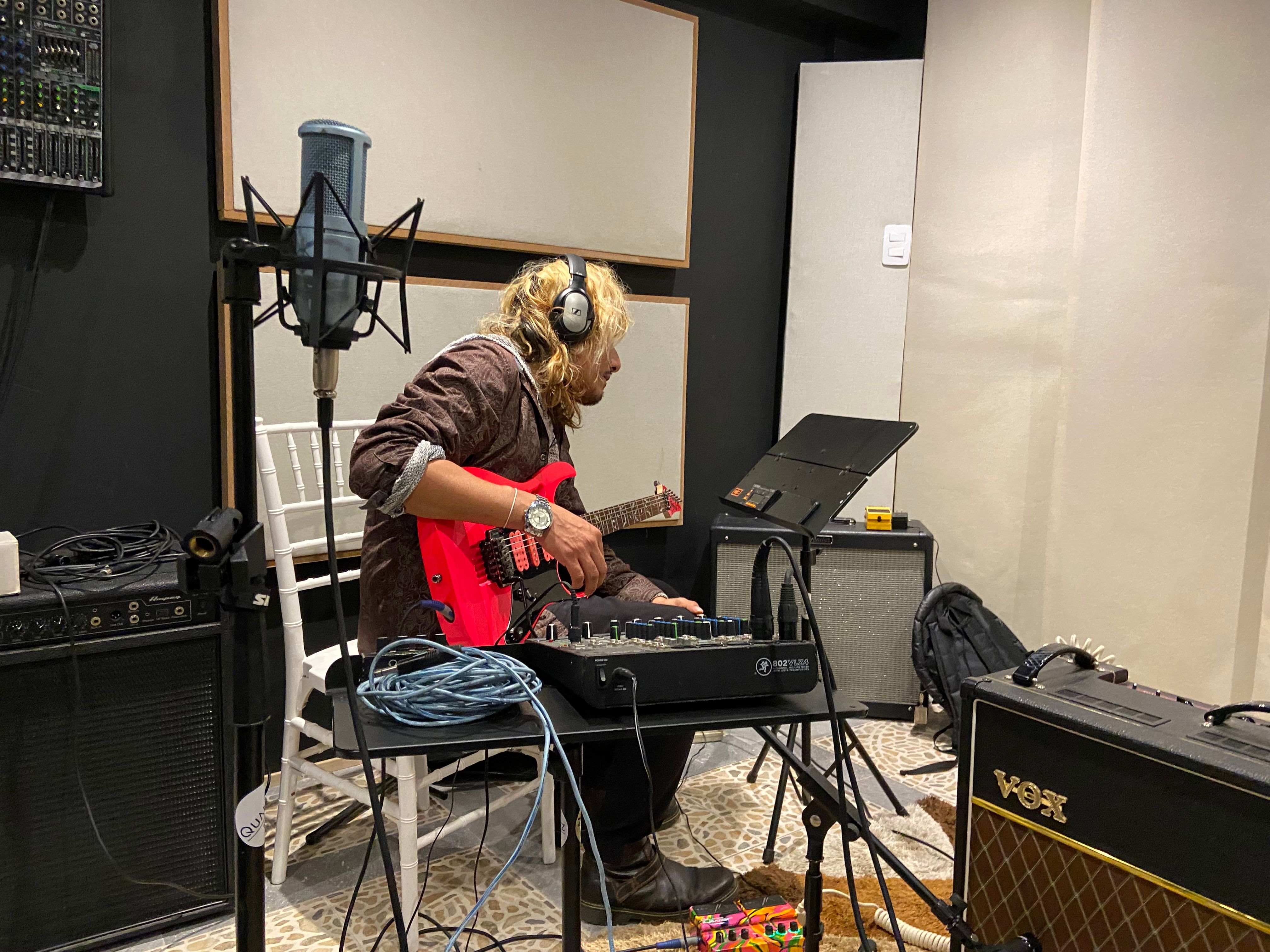 microfonos,kevin,dos, los microfonos