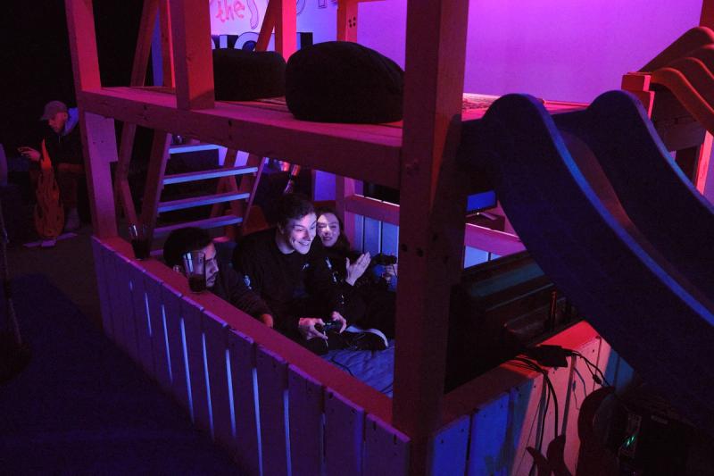 Sickhouse playground -photo Tessa Wiegerinck