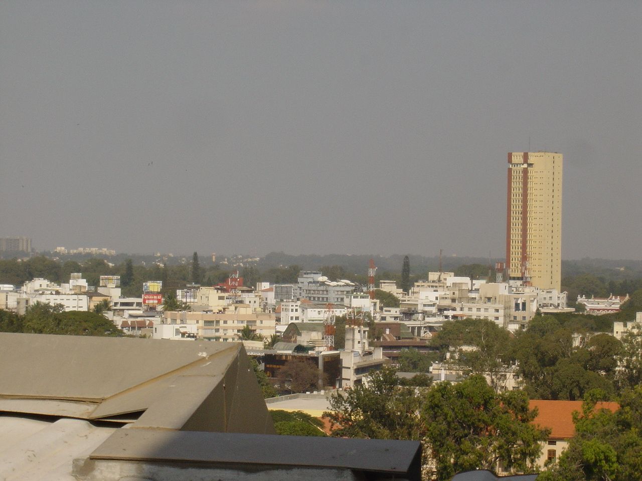 Blick über die Dächer von Bangalore
