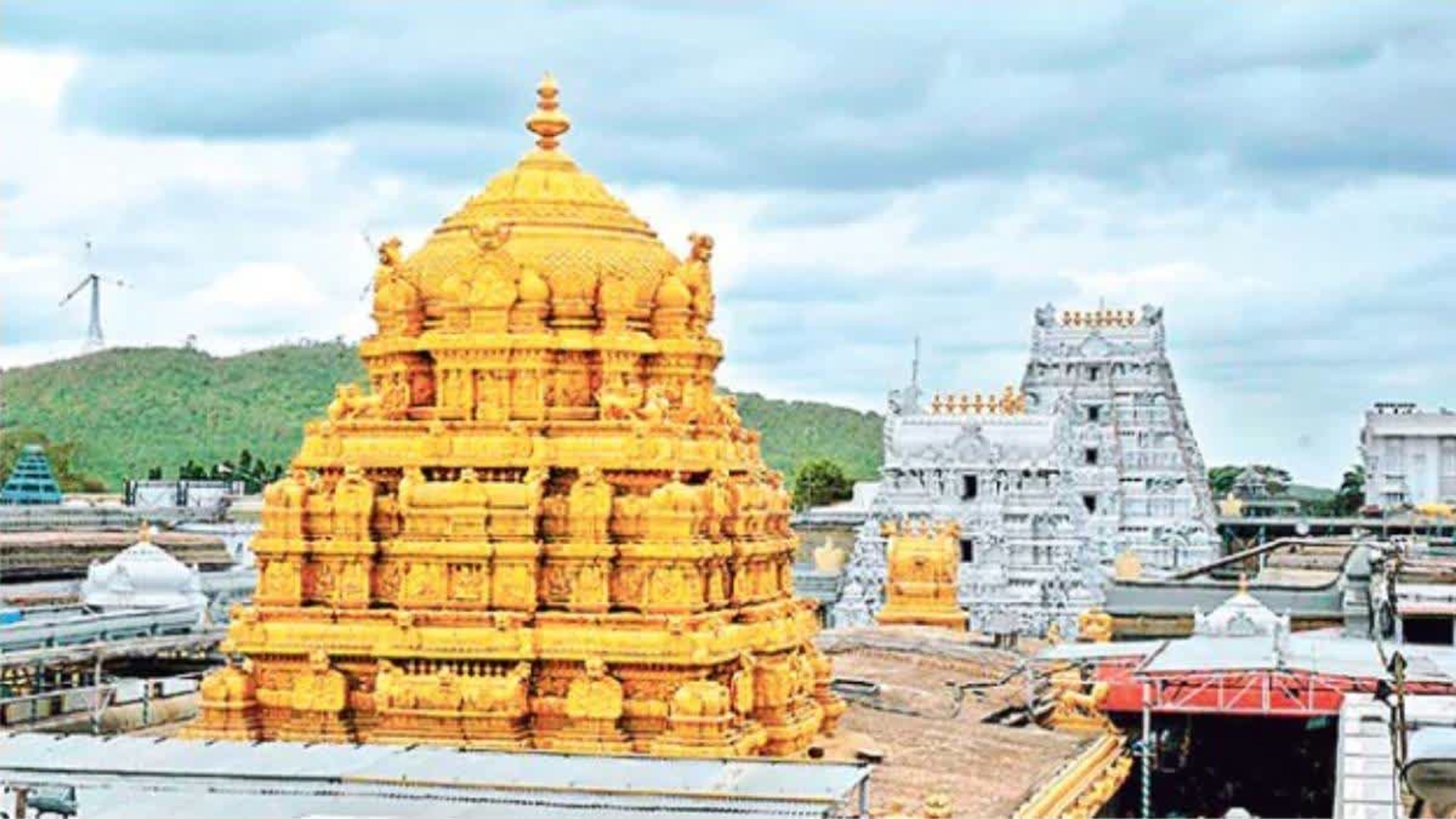 देश के किसी मंदिर में पहली बार ऐसी सुविधा: तिरुमला आने वाले हर श्रद्धालु को बीमा कवर, जानिए TTD के बड़े ऐलान