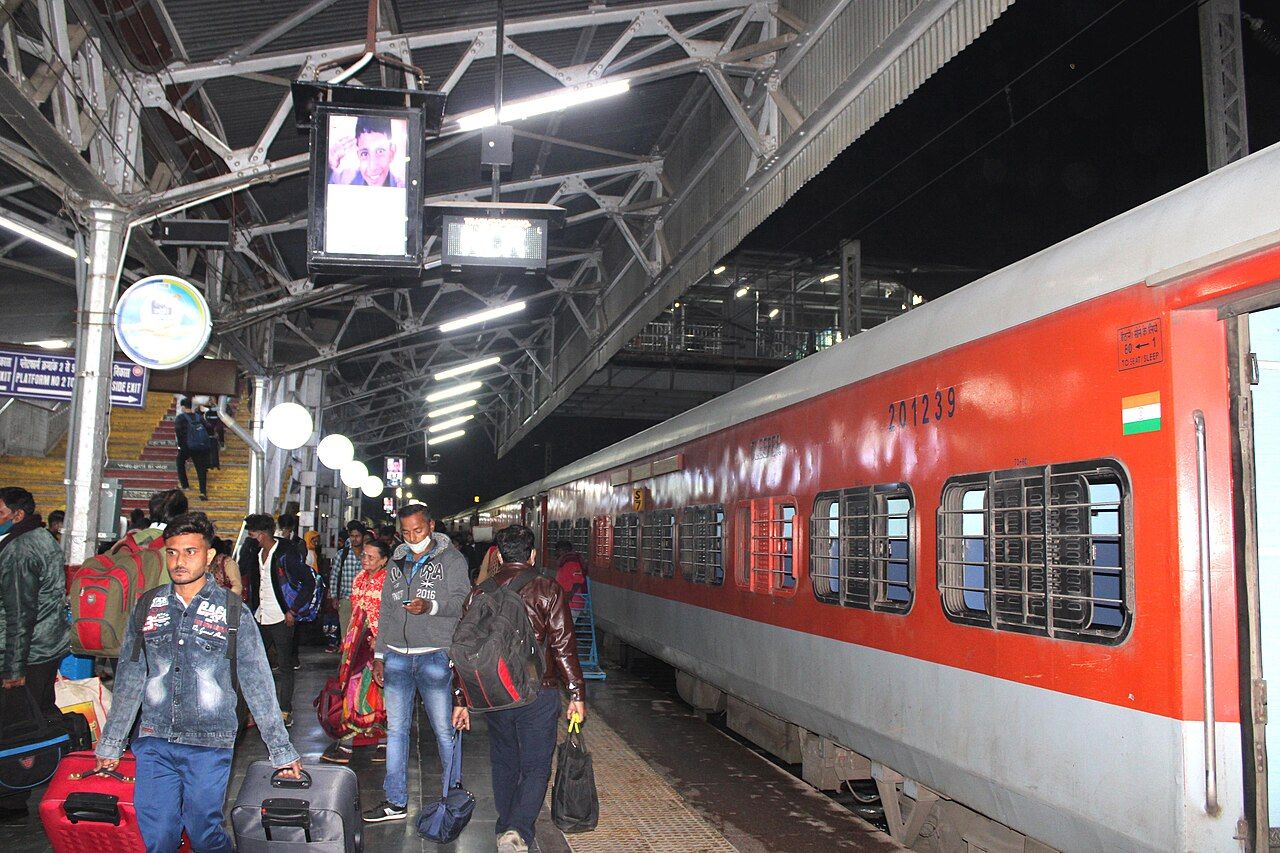 कानपुर को त्योहारी सौगात: गोविंदपुरी पर रुकेगी राजस्थान जाने वाली द्विसाप्ताहिक स्पेशल ट्रेन