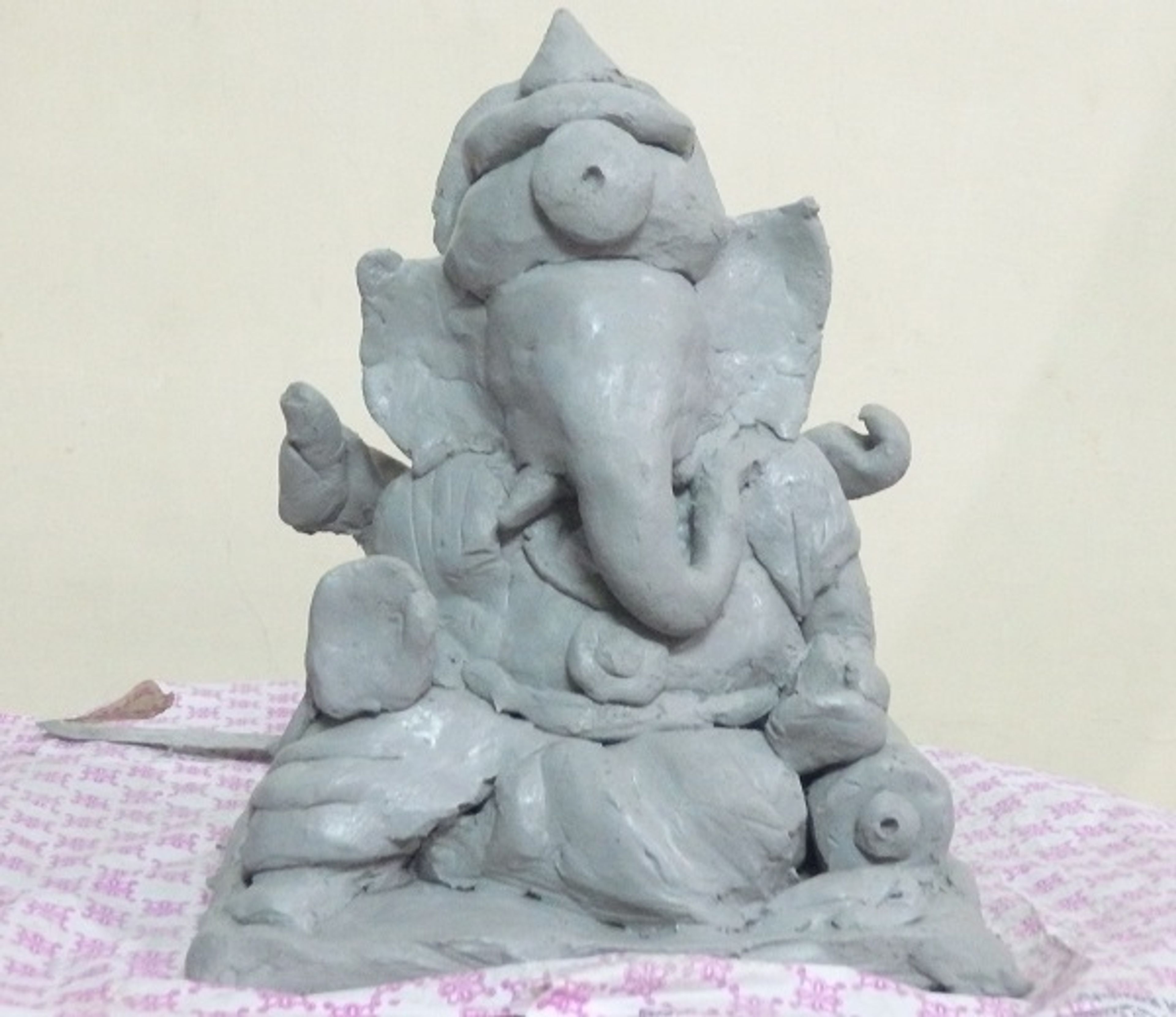 गणेश चतुर्थी की पौराणिक कथा: उबटन से बने बालक से गजानन तक, और चंद्रमा को मिले श्राप की कहानी