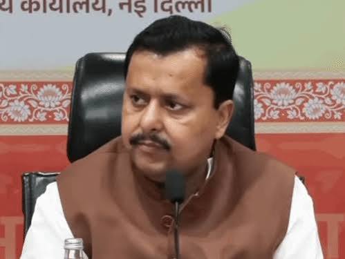 PM Modi News: पीएम मोदी के सार्वजनिक जीवन में 25 साल को लेकर खास तैयारी, नितिन नवीन बोले- बीजेपी एक महीने का सेवा संकल्प अभियान चलाएगी