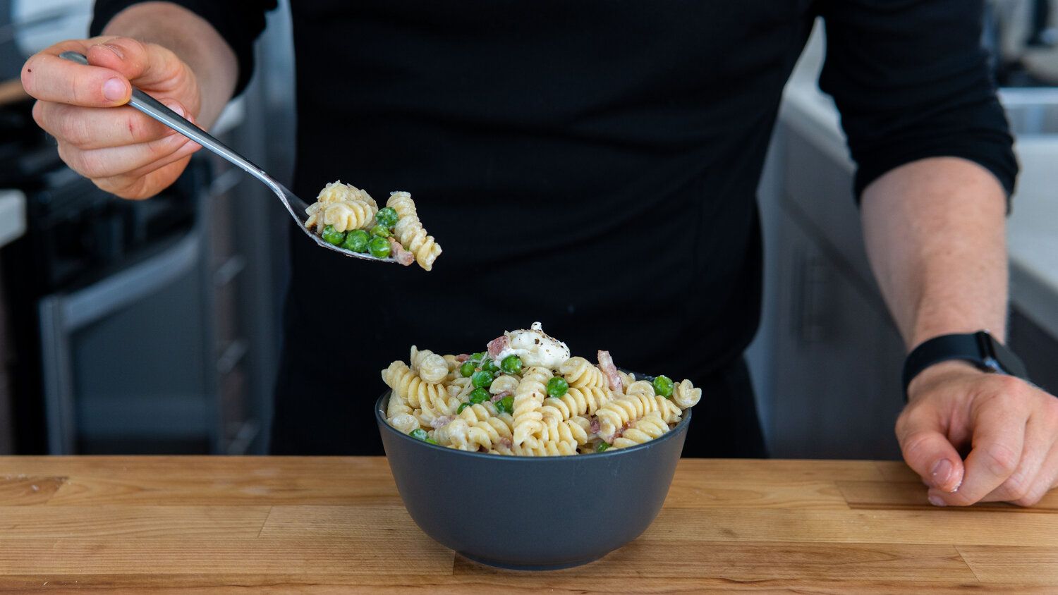 Ricotta Pasta Sauce with Peas & Bacon | CookWell