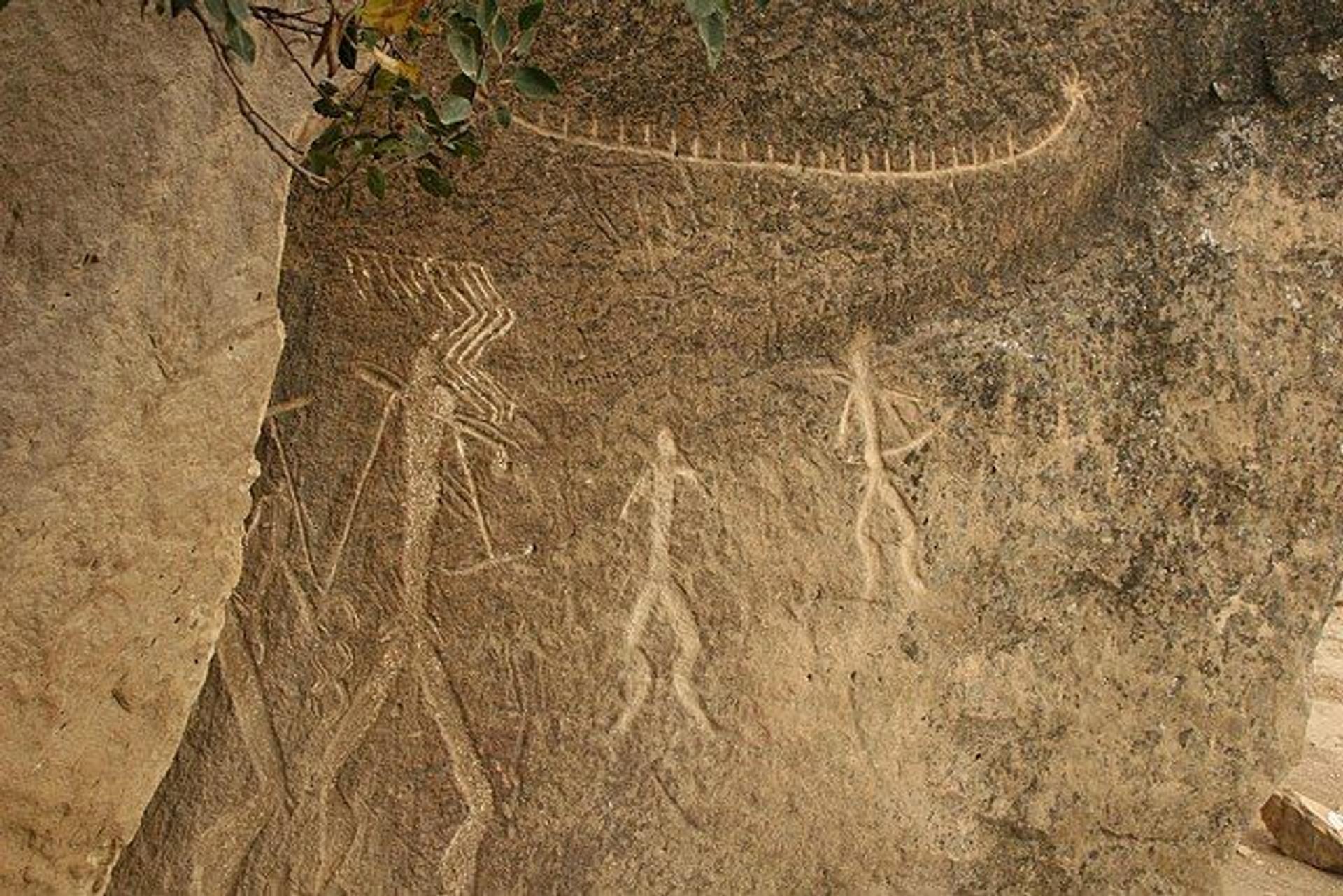 Gobustan National Park Tour: Explore Petroglyphs, Mud Volcanoes & Ancient Mysteries
