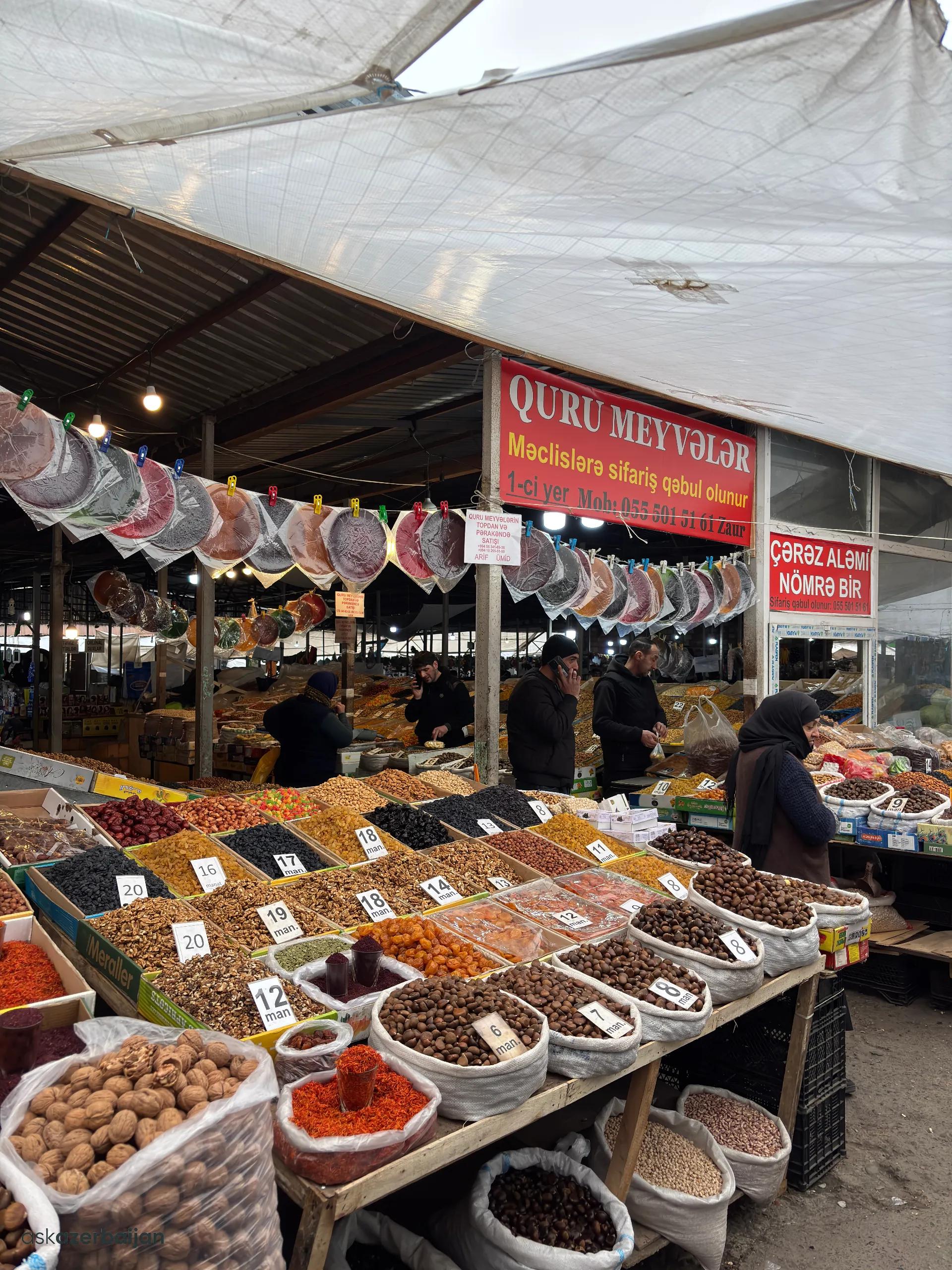 Local Bazaar, Shaki