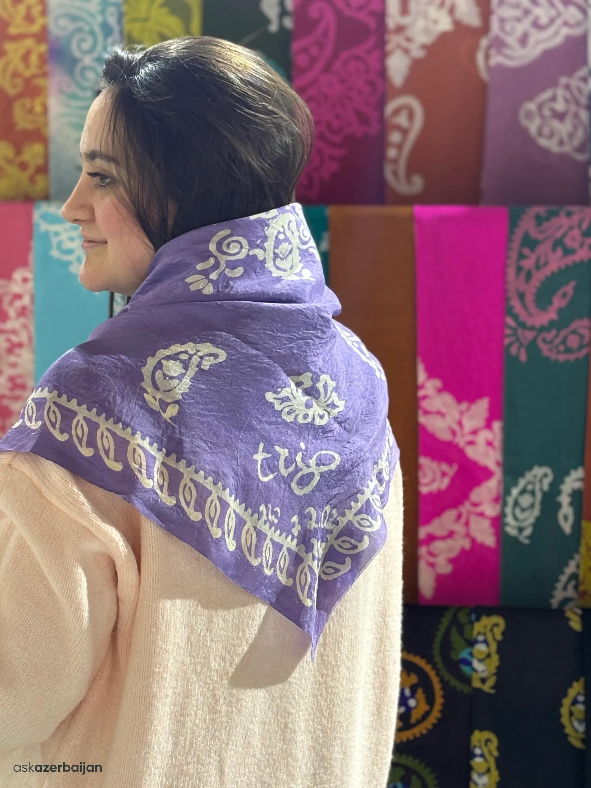 Traditional Kelagayi Silk Scarves