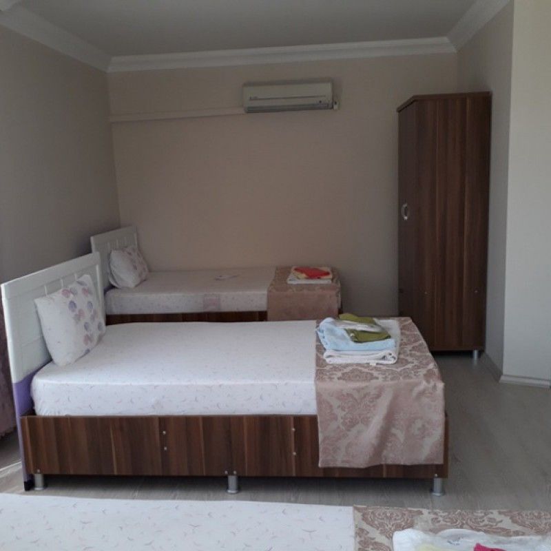 Adana Kozan Öğretmenevi dış cephe görünümü