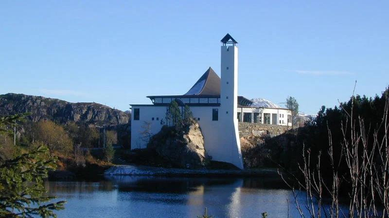 Foldnes kirke (Straume)