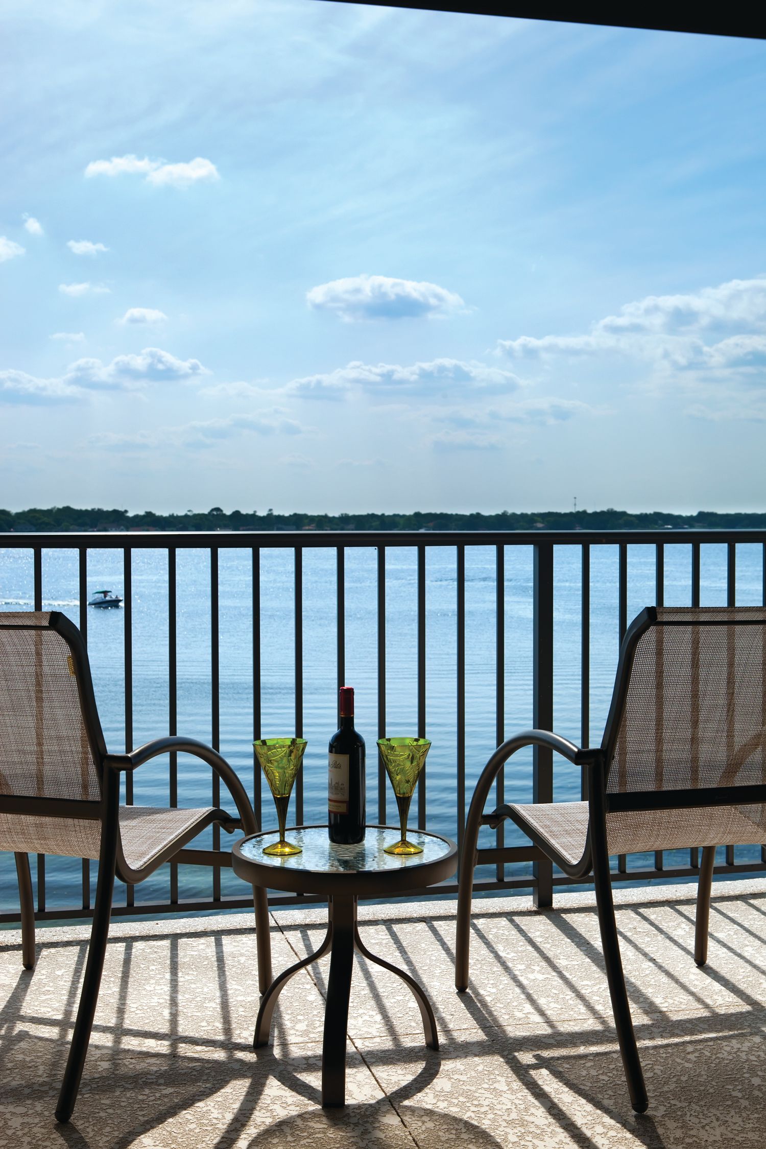 THE WINDWARD ON LAKE CONWAY
