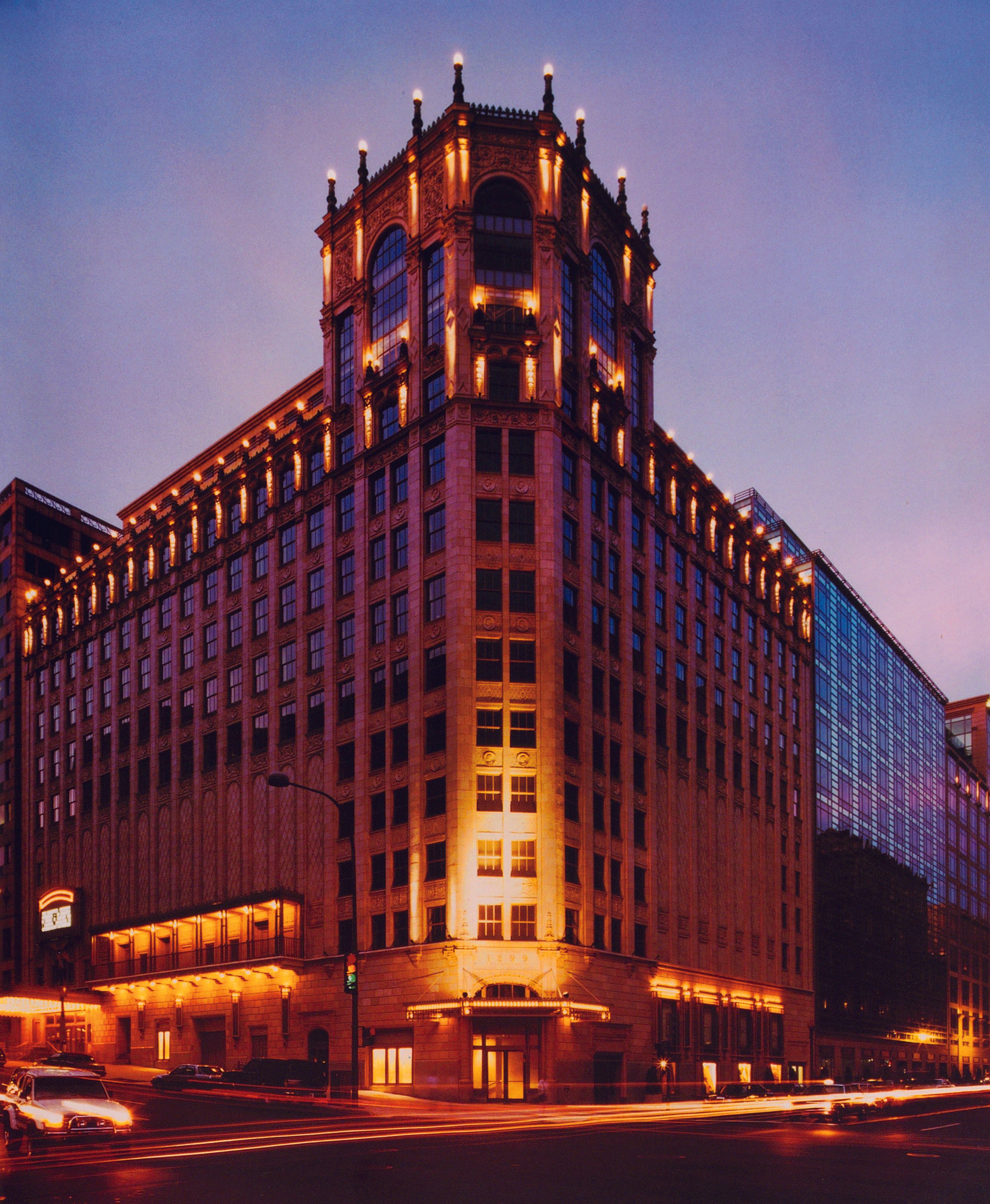 THE WARNER THEATRE OFFICE BUILDING