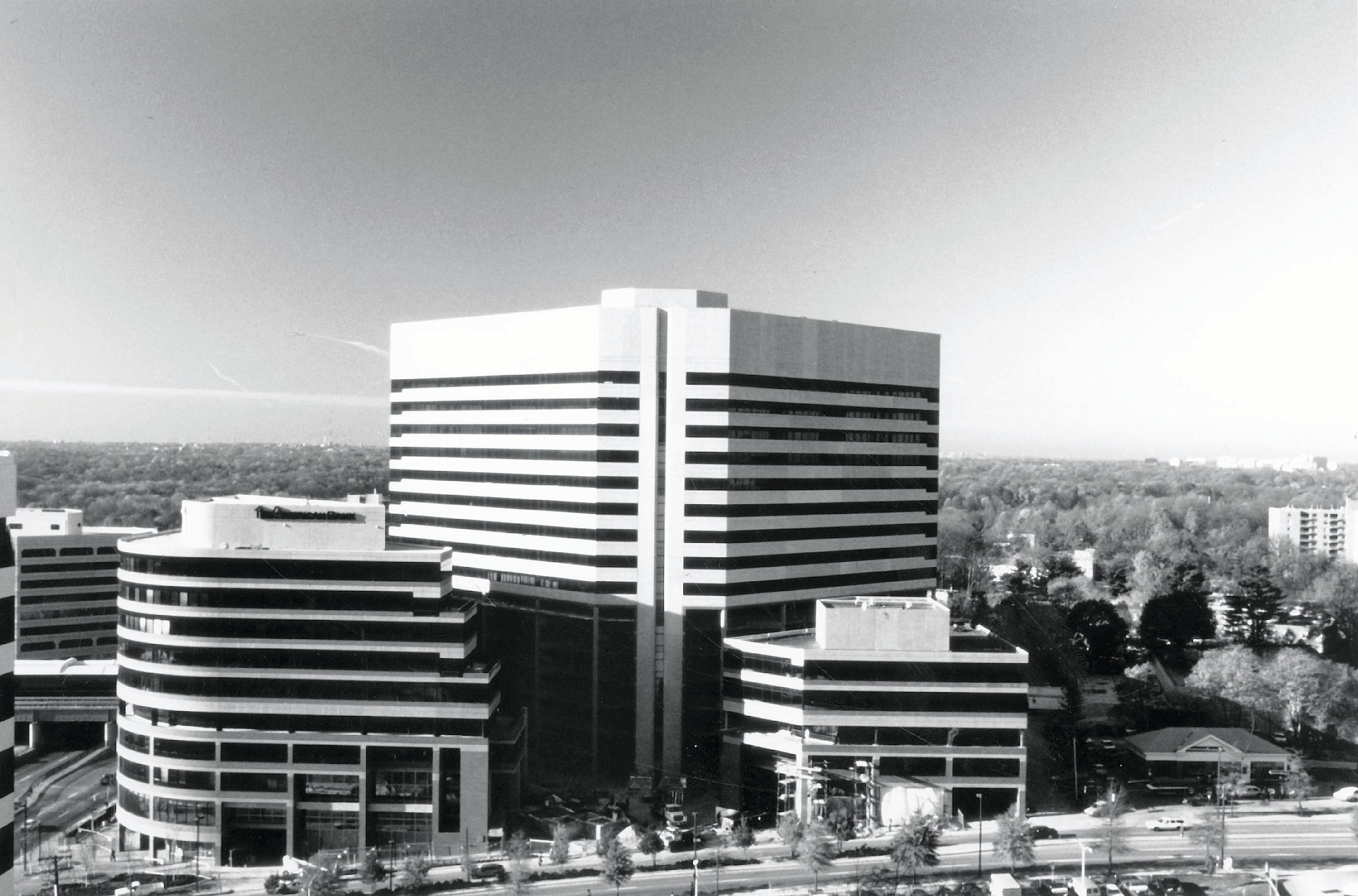 SILVER SPRING METRO PLAZA