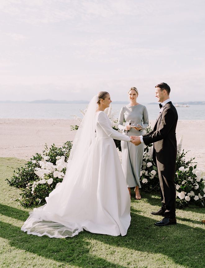Lydia Riddiford and Sam Harris wedding