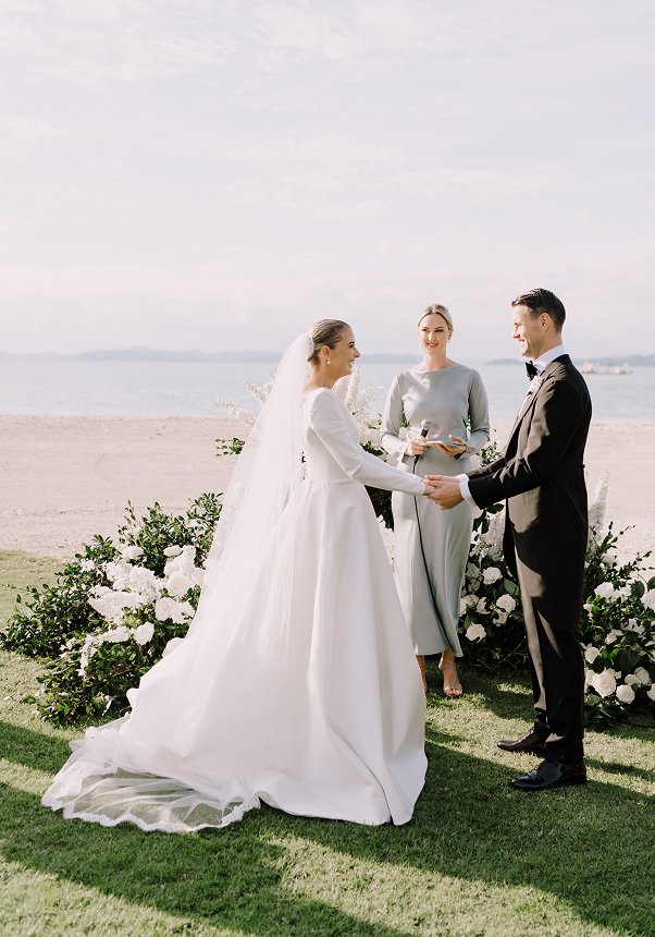 Lydia Riddiford and Sam Harris wedding
