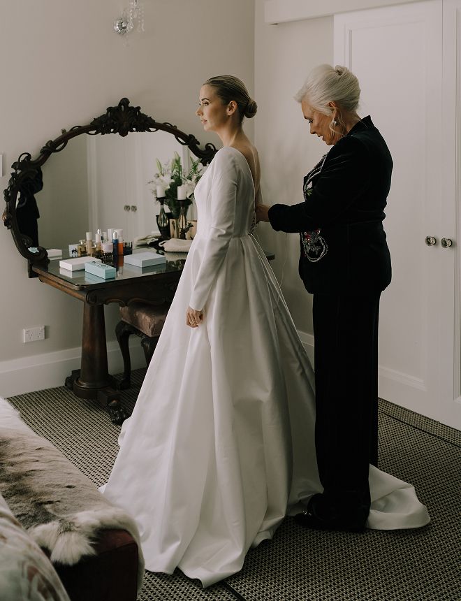 Lydia Riddiford and Sam Harris wedding
