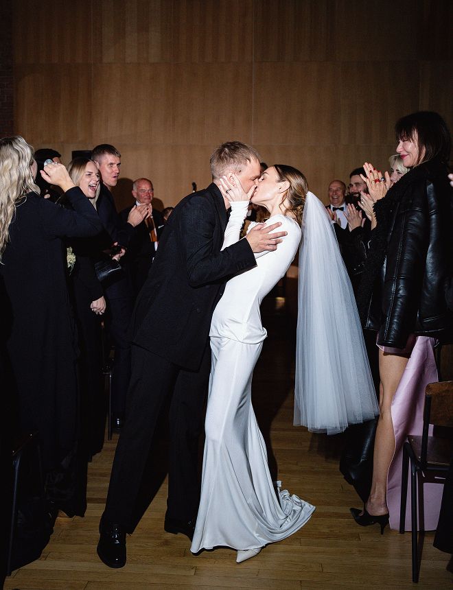 Alice Betts and Henrik Mäkinen Stockholm wedding