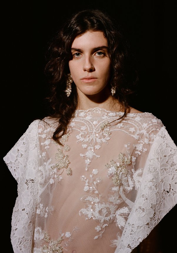 VEIL Simone Rocha
