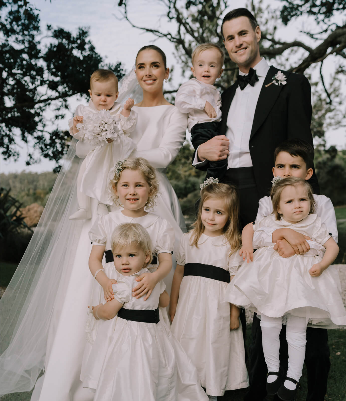 Lydia Riddiford & Sam Harris' McCallum Residence Wedding | VEIL Magazine