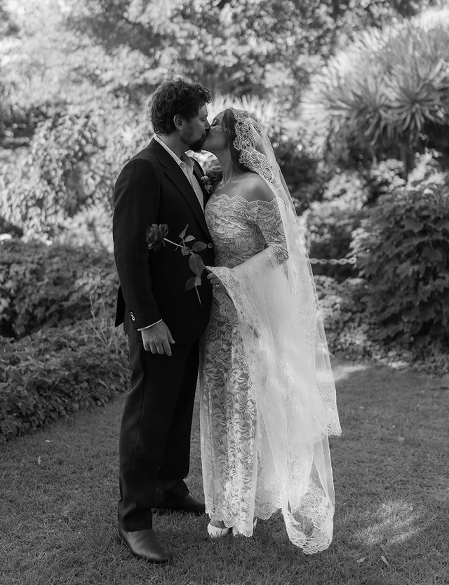 Sophia and Max Wedding VEIL