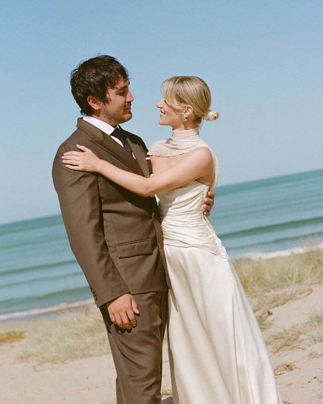 Lucy Hopkins & Hikalu Clarke's Whangamatā Wedding | VEIL Magazine