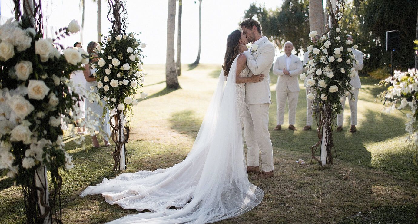 Fashion-Forward Brides: Emily Algar, Beck Wadworth & More | VEIL Magazine