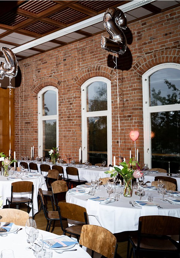 Alice Betts and Henrik Mäkinen Stockholm wedding