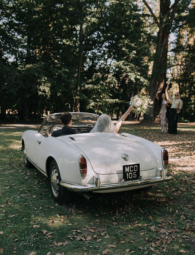 Camilla and Robbie Wedding