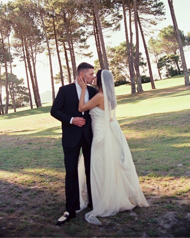 Rebe Burgess and Harry Healy Wedding