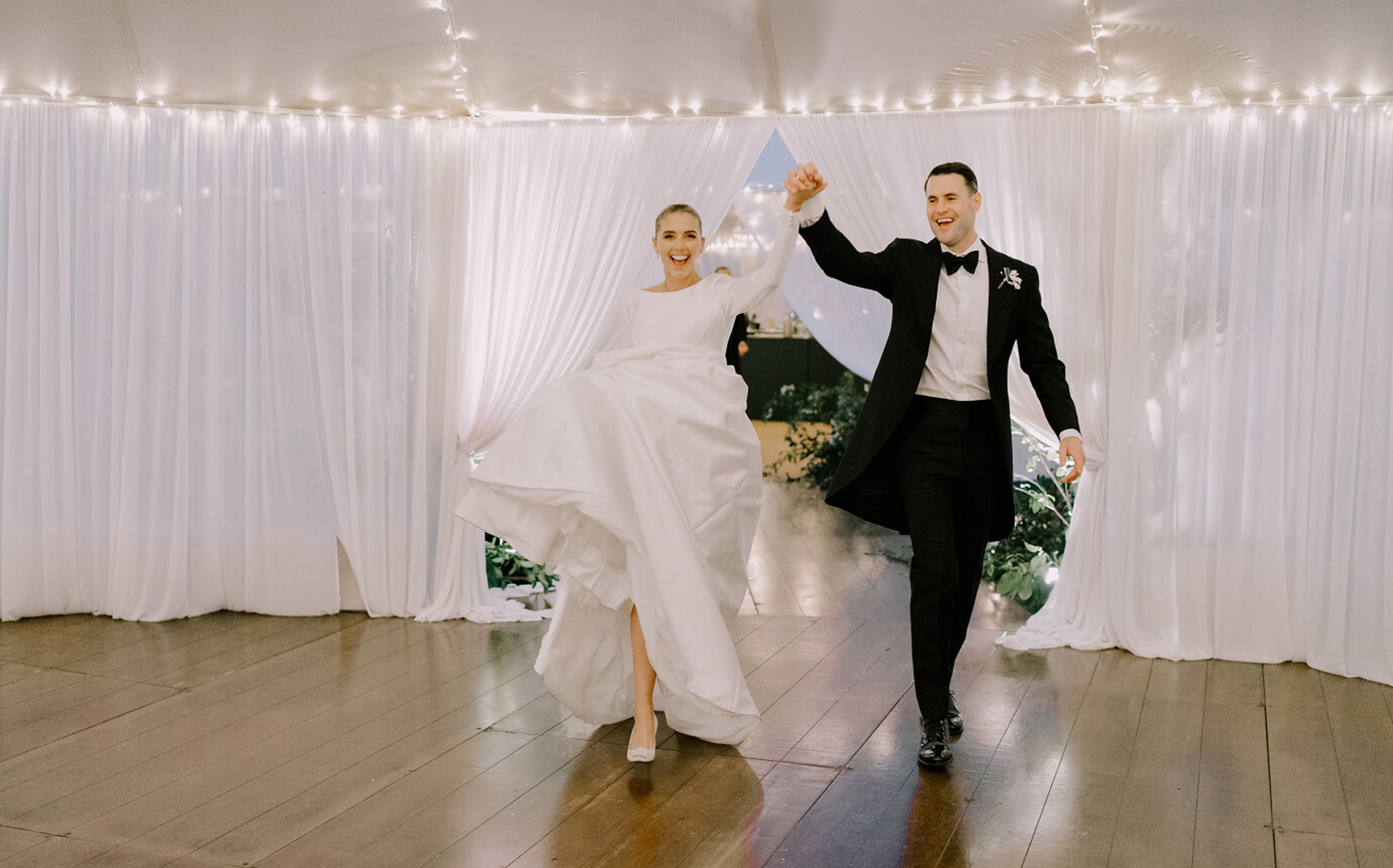 Lydia Riddiford and Sam Harris wedding