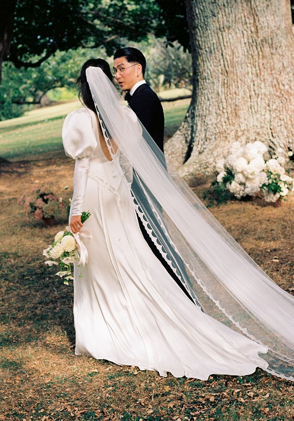 2026 weddings poet pictures