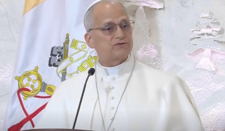 "الحبر الأعظم من القصر الجمهوري: لبنان قادر على النهوض وصناعة مستقبل يقوم على المصالحة"