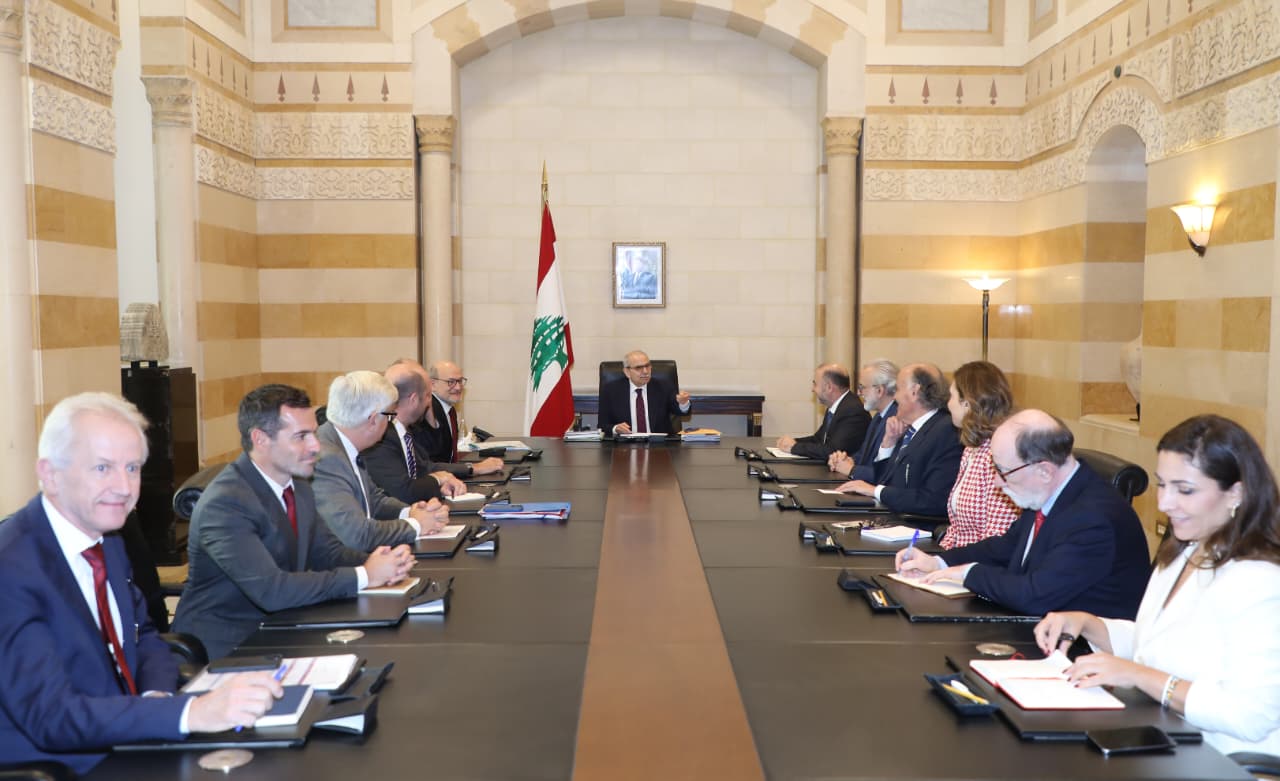 سلام بحث مع سليمان الأوضاع العامة واستقبل وفودًا من وكالة التنمية الفرنسية والجامعة اللبنانية الأميركية