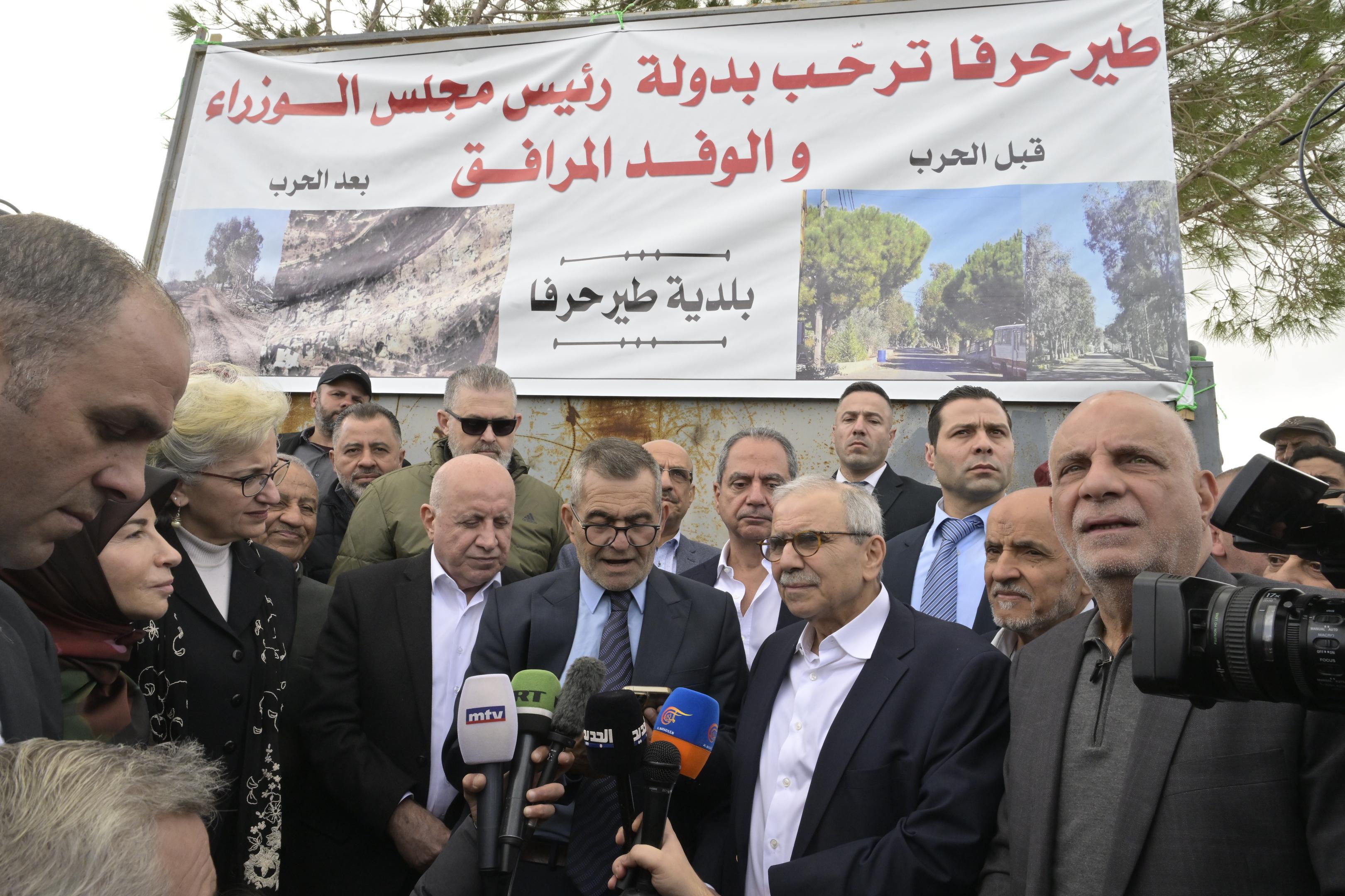 نواب من بنت جبيل أمام سلام: دعوة لإلزام العدو بوقف النار ومطالب بحضور حكومي دائم للجنوب