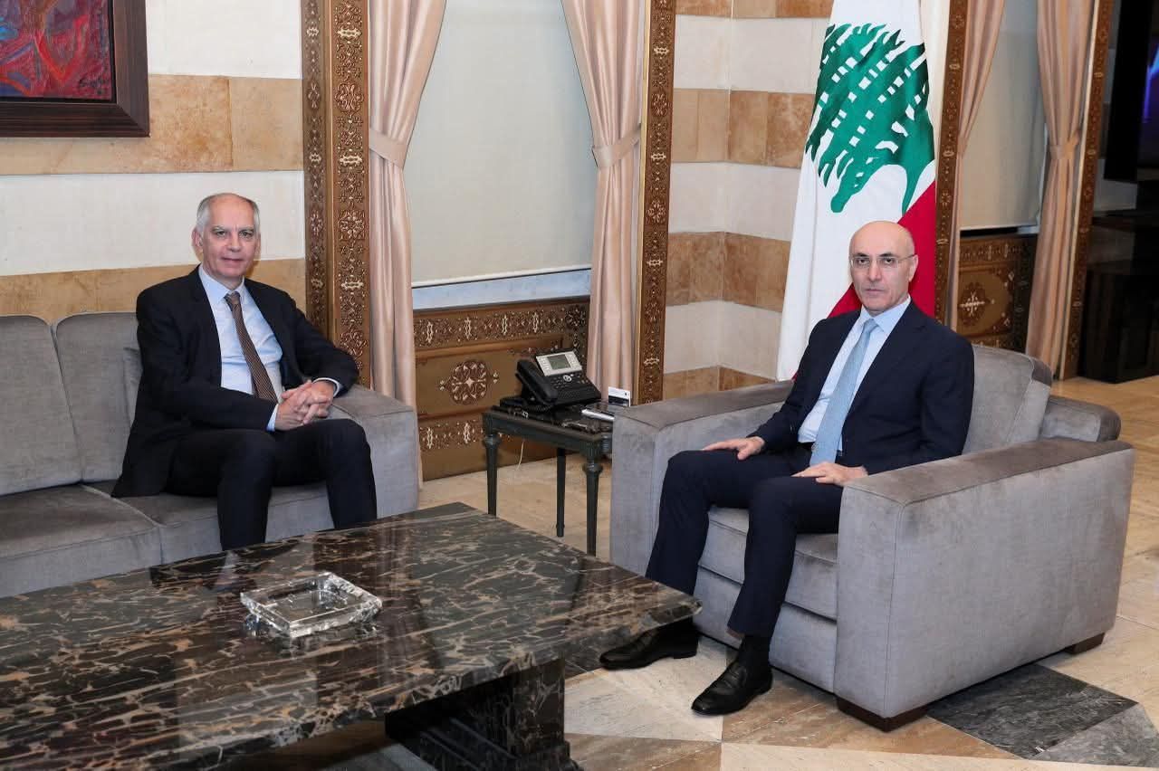 الحجار يستقبل السفير الفرنسي لمناقشة تحضيرات مؤتمر دعم الجيش والقوى الأمنية اللبنانية