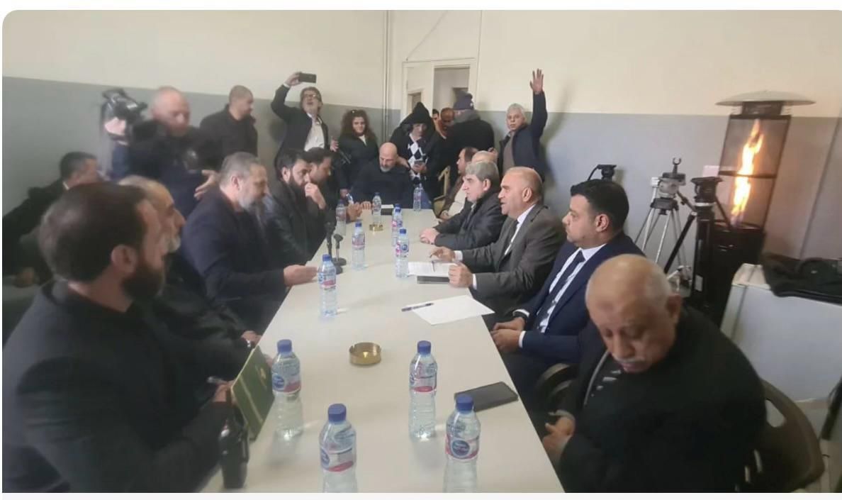 اتفاق لبناني– سوري موقت لتنظيم حركة الشاحنات عبر معبر المصنع لمدة 7 أيام