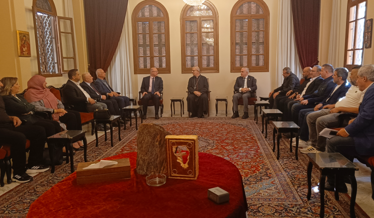 وزير العمل في جولة جنوبية واسعة: تأكيد على الوحدة الوطنية وتحصين الجبهة الداخلية