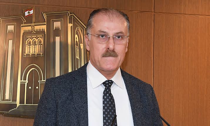 اقتراح قانون جديد يفرض رسوماً وغرامات على تراخيص السلاح والزجاج الداكن