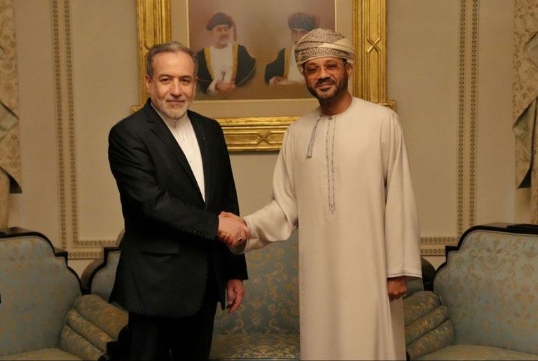 مسقط على خط التهدئة... عراقجي يبحث مع نظيره العُماني ضمان أمن الملاحة في مضيق هرمز