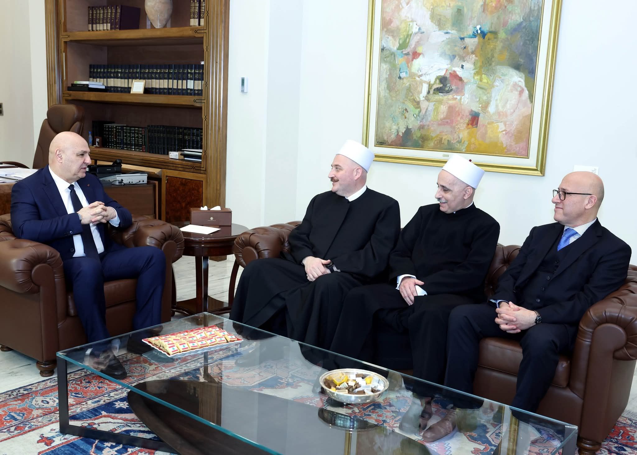 الرئيس عون يستقبل وفد مشيخة عقل الموحدين الدروز ويؤكد مشاركته في الإفطار الرمضاني