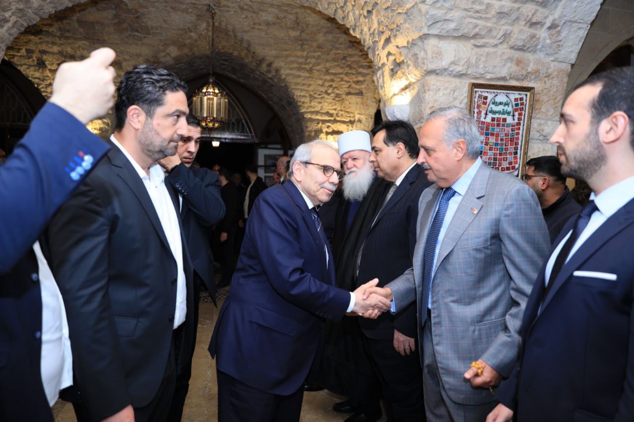 أرسلان تلقى اتصال تعزية من الرئيس عون والأمير يزيد بن فرحان واستقبل رؤساء الحكومات والشخصيات والحشود المعزية في خلدة