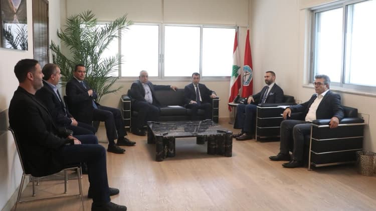 كليمنصو تشهد لقاءً سياسياً بين “التقدمي الاشتراكي” و”التيار الوطني الحر” لبحث التطورات والتحديات