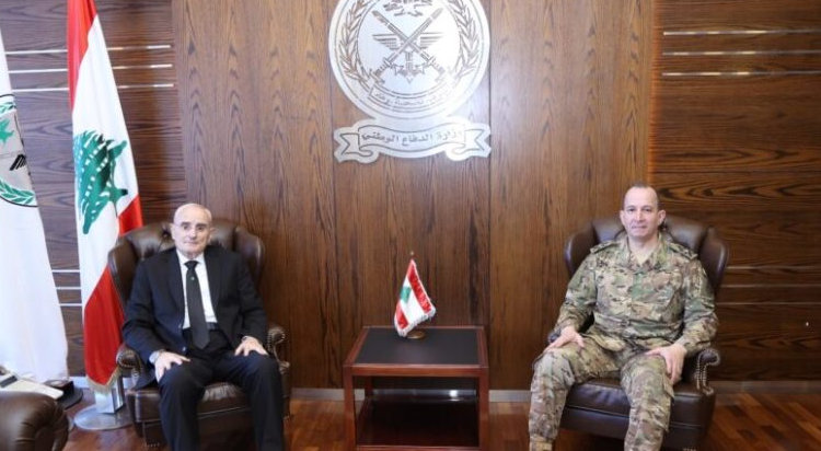 هيكل يهنّئ منسى في اليرزة… وإشادة بدور الجيش في صون الأمن وتنفيذ القرارات الوطنية