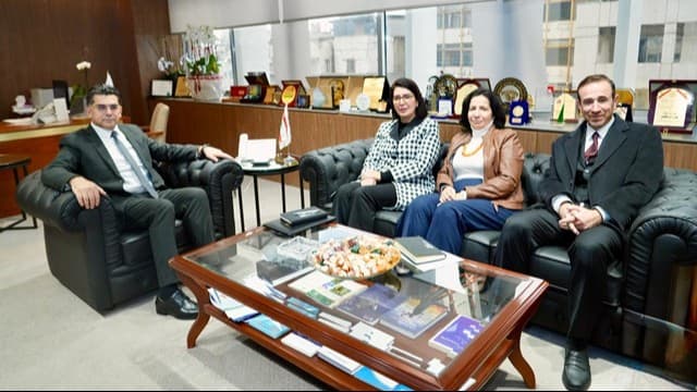 وزير الإعلام يستقبل وفد جامعة كنام ويبحث تحديث استوديوات إذاعة لبنان