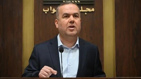 فضل الله: من يغامر بمصير البلد وتوازناته سيتحمل النتائج