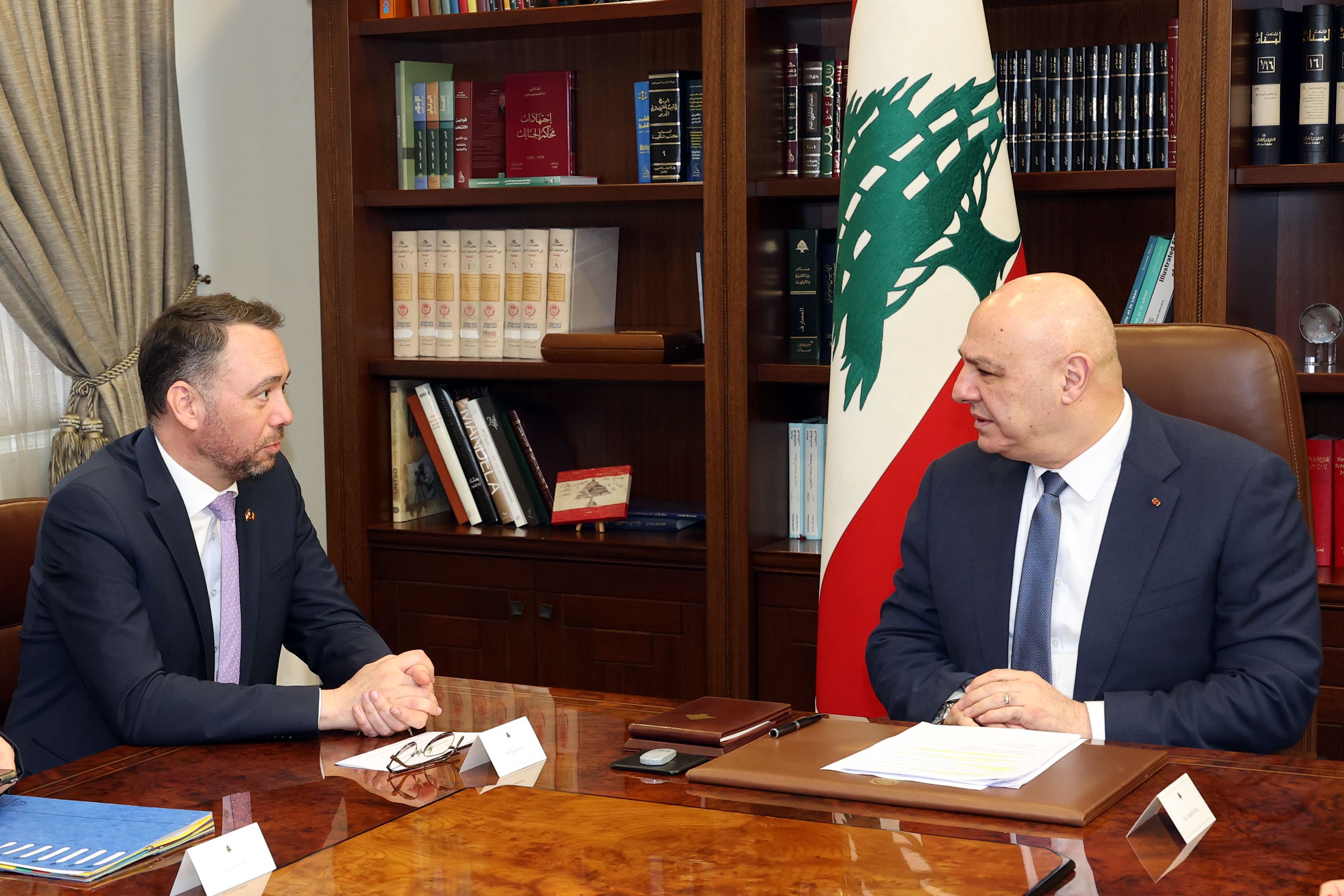 عون: لبنان يرحّب بالدعم الأوروبي ويؤكّد التمسّك بالسيادة ووقف العدوان الإسرائيلي