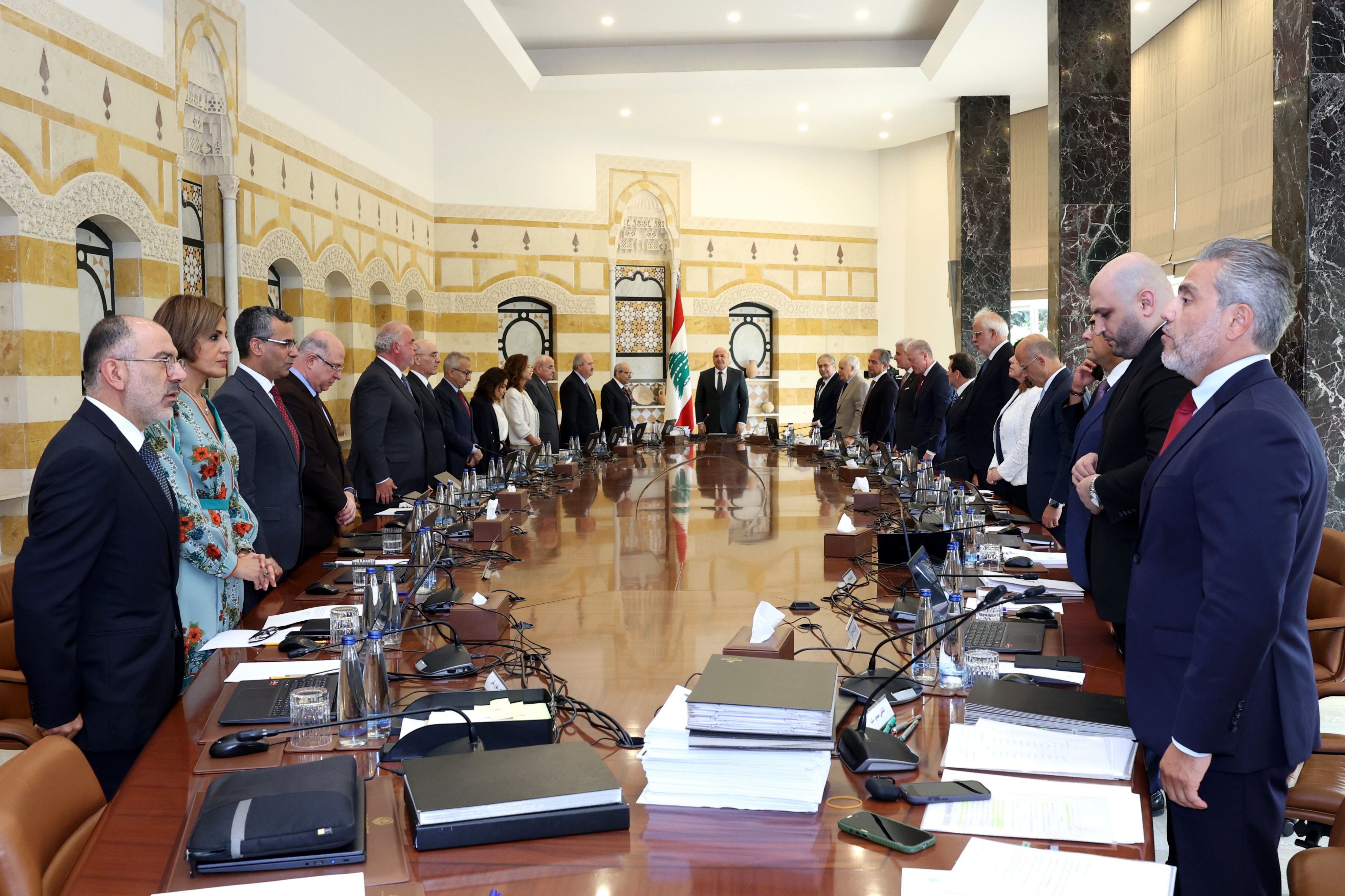 عون أمام مجلس الوزراء : واشنطن تستعد لاستضافة مؤتمر اقتصادي للبنان وأنقرة تبدي استعدادها للمساعدة في الطاقة