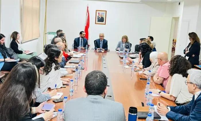 لبنان يفعّل مسار دعم المؤسسات الصغيرة والمتوسطة… 130 مليون دولار على طاولة الإنقاذ الاقتصادي
