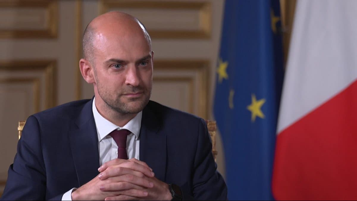 وزير خارجية فرنسا : نؤكد دعمنا للقوات المسلحة اللبنانية وتعزيز سيادة الدولة